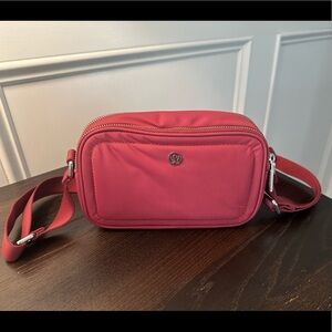 Lululemon crossbody “camera” bag in deep red